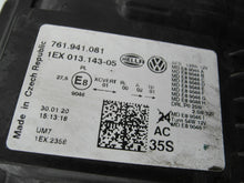 Laden Sie das Bild in den Galerie-Viewer, Frontscheinwerfer VW Touareg 761941081 Ein Stück (Rechts oder Links) Headlight