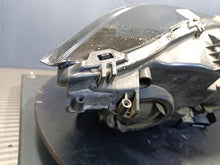 Laden Sie das Bild in den Galerie-Viewer, Frontscheinwerfer Ford FTAZ-13008-H Links Scheinwerfer Headlight SCH2774064834ta