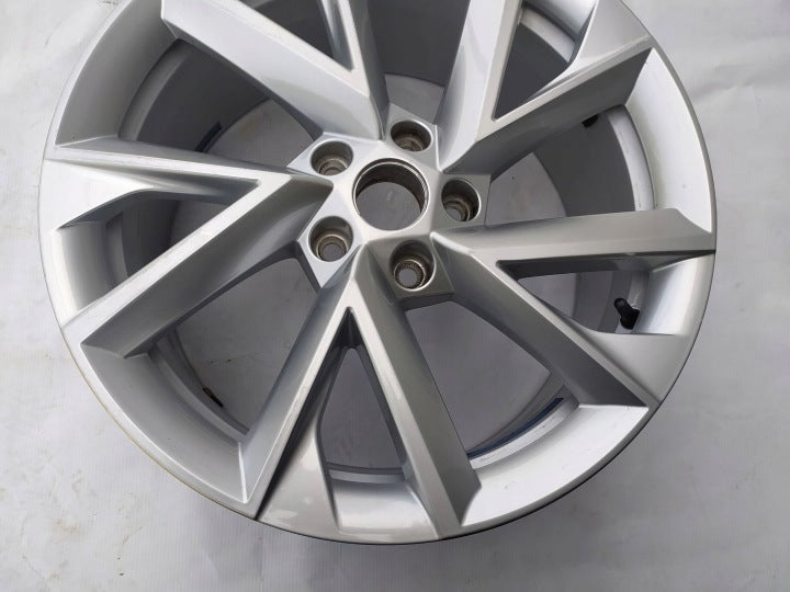 1x Alufelge 19 Zoll 3V0601025CH Skoda Superb III Octavia Rim Wheel FEL8951324595oh