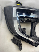 Laden Sie das Bild in den Galerie-Viewer, Frontscheinwerfer Renault Master I 260106174R Rechts Scheinwerfer Headlight SCH4198057806cj