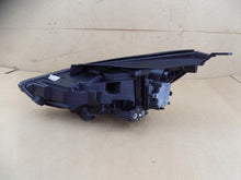 Laden Sie das Bild in den Galerie-Viewer, Frontscheinwerfer Hyundai I30 92102G4XXX Rechts Scheinwerfer Headlight SCH2323730349mp