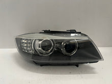 Laden Sie das Bild in den Galerie-Viewer, Frontscheinwerfer BMW 3 E91 E90 72025849 Xenon Rechts Scheinwerfer Headlight SCH1873038683qr