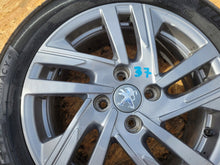 Load image into Gallery viewer, 1x Alufelge 16 Zoll 6.5" 4x108 38ET 9825165280 Peugeot Rim Wheel FEL9286527131sa