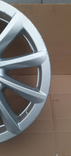 Laden Sie das Bild in den Galerie-Viewer, 1x Alufelge 17 Zoll 7.5&quot; 5x114.3 45ET Toyota Camry Rim Wheel