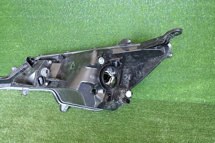 Frontscheinwerfer Mitsubishi Space Star 8301D446 Rechts Scheinwerfer Headlight SCH4506034590tu