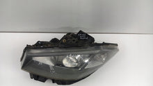 Laden Sie das Bild in den Galerie-Viewer, Frontscheinwerfer Renault Megane II Xenon Links Scheinwerfer Headlight SCH8288320788hr