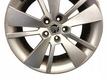 Laden Sie das Bild in den Galerie-Viewer, 1x Alufelge 18 Zoll 8.0" 5x112 44ET Matt Silber 3V0601025F Skoda Superb Iii FEL5469329187xy
