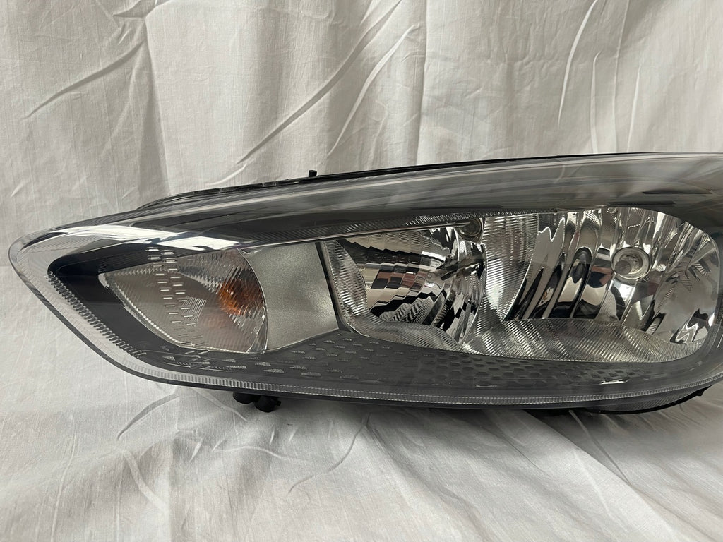 Frontscheinwerfer Ford Focus F1EB-13W030-PC Links Scheinwerfer Headlight SCH5107330718hy