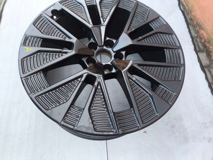 1x Alufelge 21 Zoll 9.5" 5x112 4KE601025AE Audi E-Tron Rim Wheel FEL6597370395ej