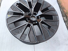 Laden Sie das Bild in den Galerie-Viewer, 1x Alufelge 21 Zoll 9.5" 5x112 4KE601025AE Audi E-Tron Rim Wheel FEL6597370395ej