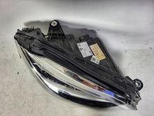 Load image into Gallery viewer, Frontscheinwerfer Mercedes-Benz W205 A2059068005 LED Rechts Headlight SCH9815521952dz