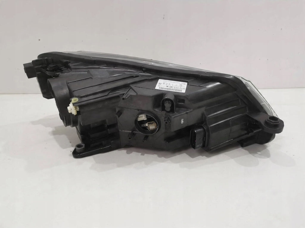 Frontscheinwerfer Skoda Superb III 3V1941015B Ein Stück (Rechts oder Links)