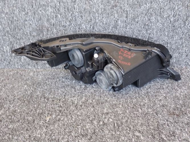 Frontscheinwerfer Peugeot 2008 II 208 Links Scheinwerfer Headlight