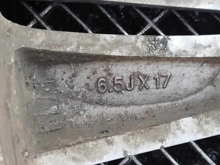 1x Alufelge 17 Zoll 6.5" 5x114.3 48ET Glanz Silber 52910-2S210 Hyundai Ix35 FEL6224446927om
