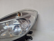 Laden Sie das Bild in den Galerie-Viewer, Frontscheinwerfer Renault Clio III 8200244889 Links Scheinwerfer Headlight SCH9020596953qz