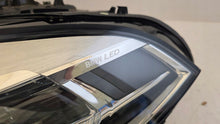 Laden Sie das Bild in den Galerie-Viewer, Frontscheinwerfer BMW 1 F40 9482807 LED Ein Stück (Rechts oder Links) Headlight SCH8627292343oo