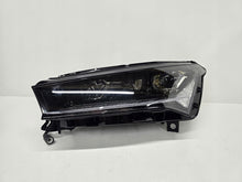 Laden Sie das Bild in den Galerie-Viewer, Frontscheinwerfer Skoda Enyaq 5LB941015B LED Links Scheinwerfer Headlight