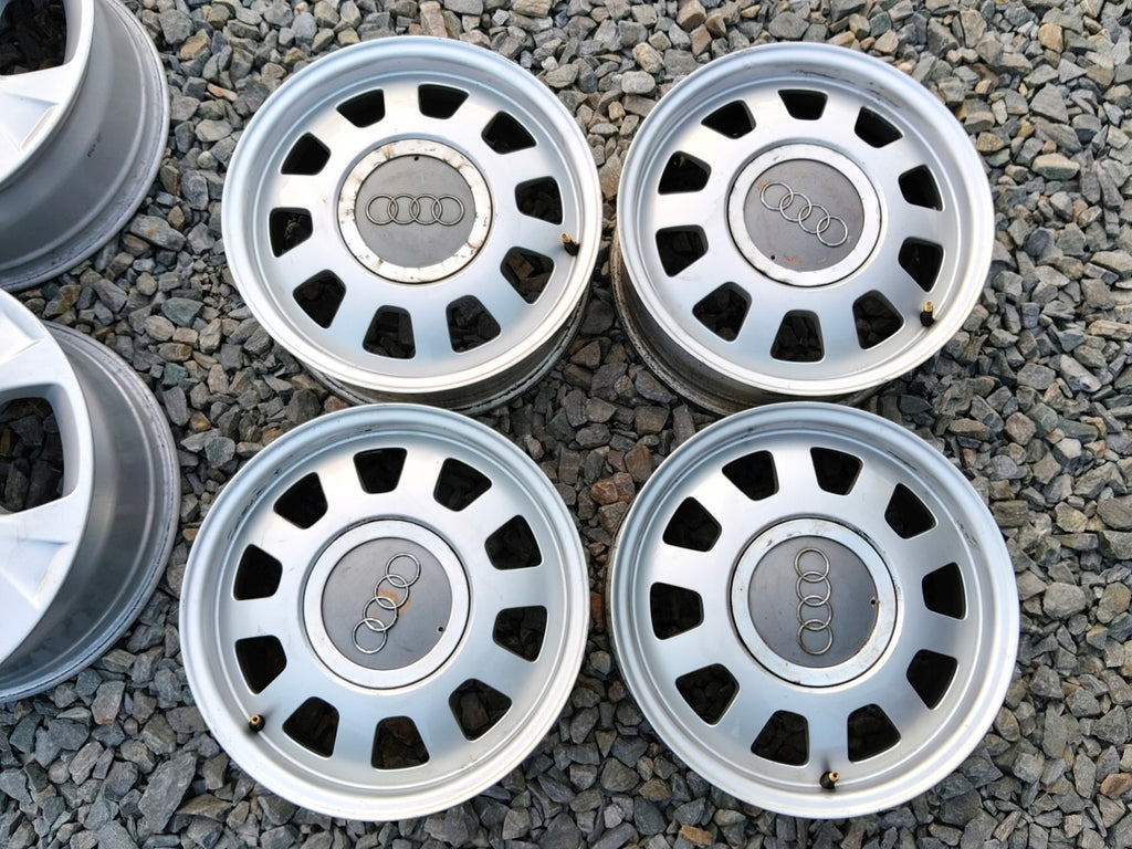 4x Alufelge 15 Zoll 6.0" 5x112 45ET Matt Silber 8D0601025D Audi Rim Wheel FEL9713856212eg
