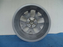 Laden Sie das Bild in den Galerie-Viewer, 1x Alufelge 19 Zoll 6898299 BMW X1 Mini Rim Wheel FEL5681081535bu
