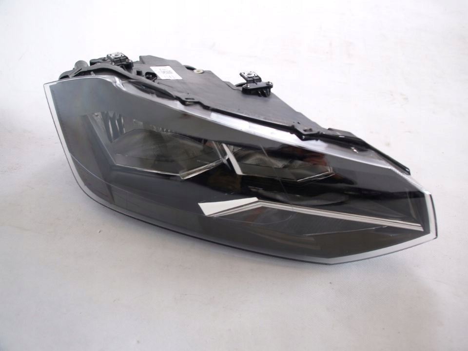 Frontscheinwerfer VW Polo 2G1941006 FALSE Scheinwerfer Headlight SCH4880010823ek
