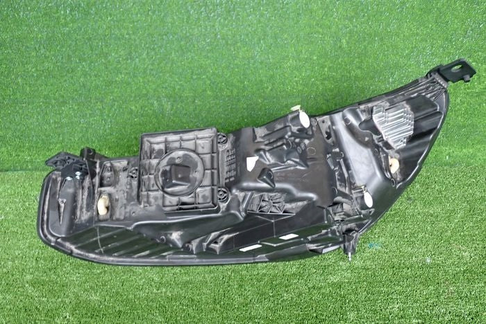 Frontscheinwerfer Ford Focus NX7B-13E014-CD Rechts Scheinwerfer Headlight SCH7438653640ut