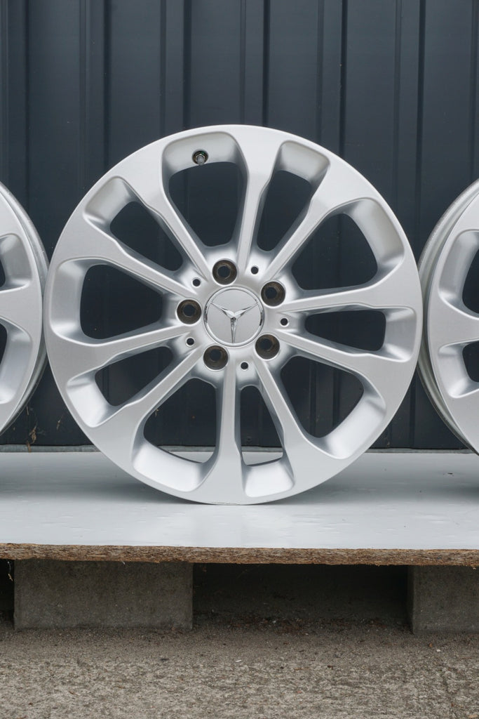 4x Alufelge 17 Zoll 6.5" 5x112 38ET Silber A1564011700 Mercedes-Benz Rim Wheel FEL9341666349tq