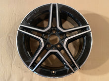 Load image into Gallery viewer, 1x Alufelge 18 Zoll 7.5&quot; 5x112 44ET A2054019500 Mercedes-Benz W205 Rim Wheel