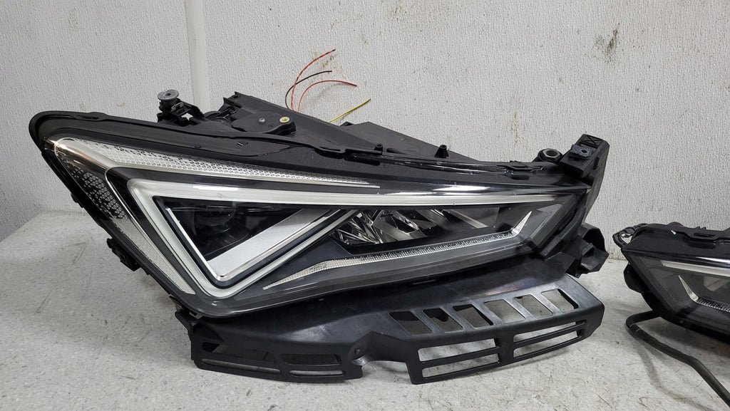 Frontscheinwerfer Seat Tarraco 5FJ941008G Full LED Rechts Scheinwerfer Headlight SCH4511969261ay