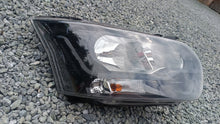 Laden Sie das Bild in den Galerie-Viewer, Frontscheinwerfer Ford Transit GK31-13W029-BC Rechts Scheinwerfer Headlight SCH7807740982pb