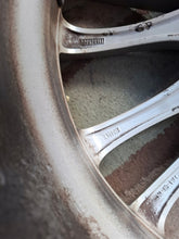 Load image into Gallery viewer, 1x Alufelge 19 Zoll 8.5" 5x120 25ET Glanz Silber 7841819 BMW F11 F06 F10 F30 F07 FEL9380987347gq