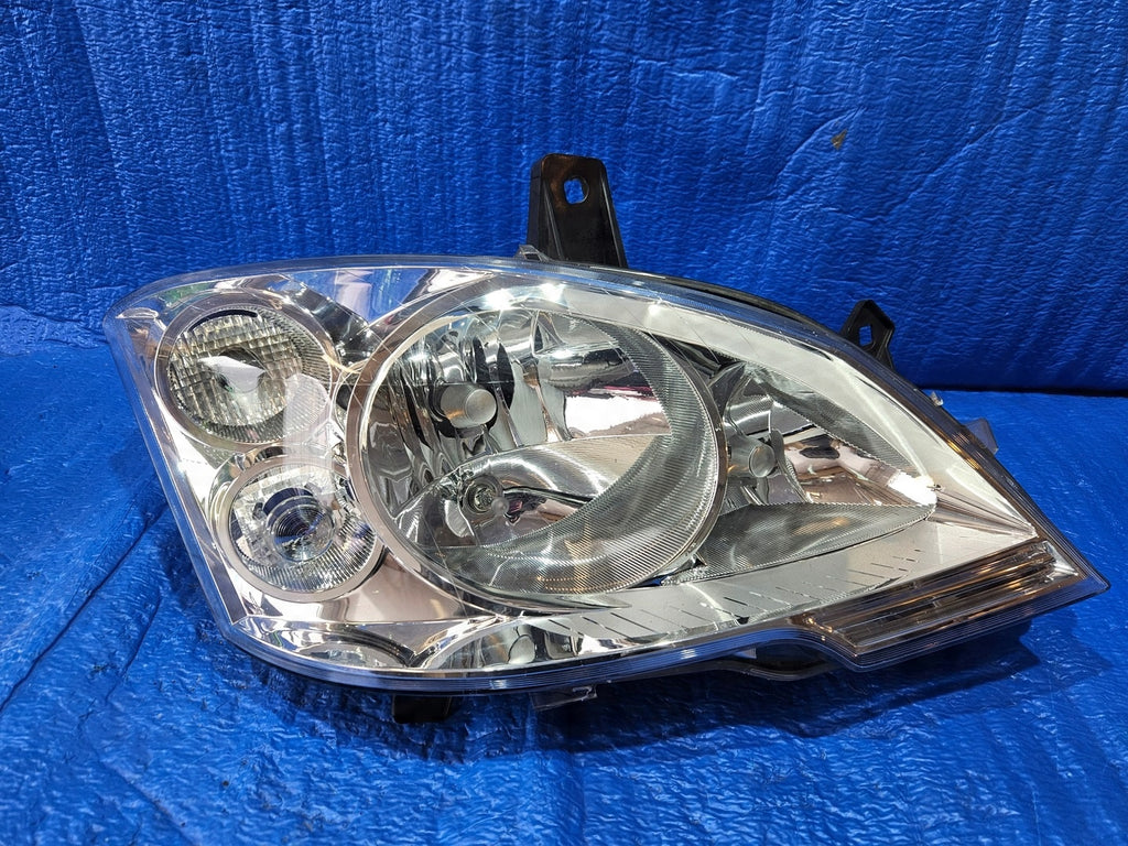 Frontscheinwerfer Mercedes-Benz Viano W639 Vito A6398201961 Rechts Headlight