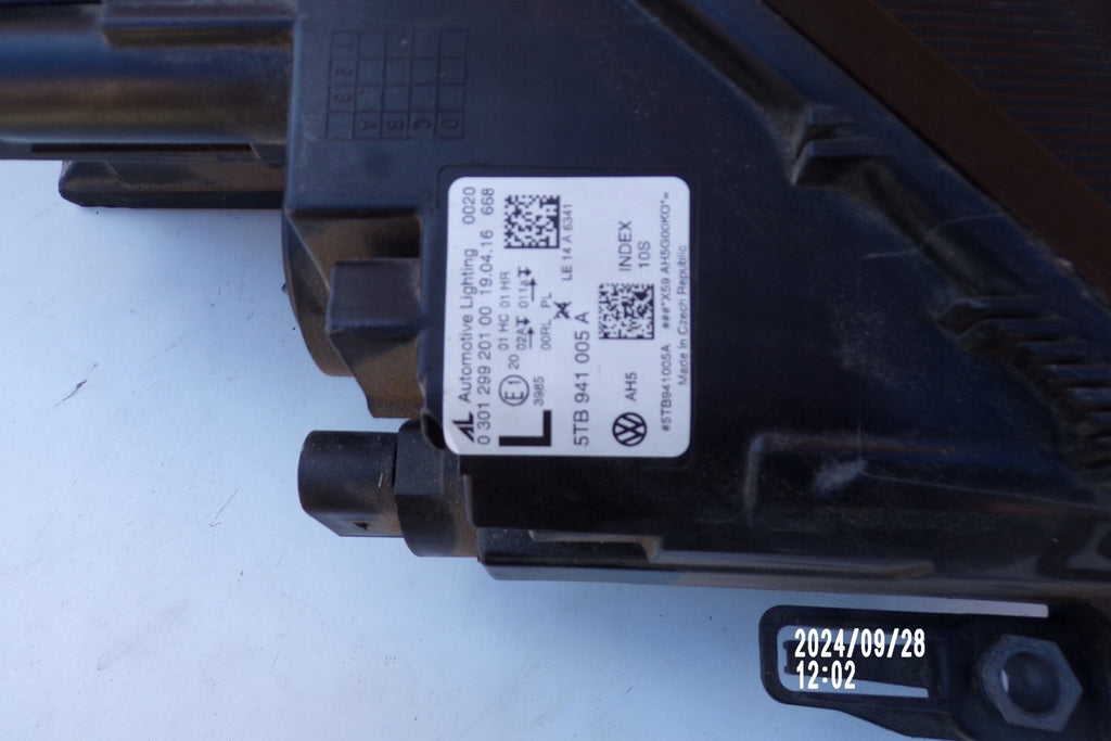 Frontscheinwerfer VW Touran 5TB941005A Links Scheinwerfer Headlight
