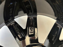 Laden Sie das Bild in den Galerie-Viewer, 4x Alufelge 18 Zoll 7.0" 5x112 39ET Glanz 2GM601025P VW T-Cross Rim Wheel FEL5684555230uz