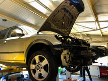 Laden Sie das Bild in den Galerie-Viewer, Motor Audi Skoda VW CLJA 2.0 TDI 140PS 103kW 27TKm 2014 Diesel Engine Unkomplett