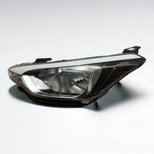 Laden Sie das Bild in den Galerie-Viewer, Frontscheinwerfer Hyundai I20 92101-C8000 Links Scheinwerfer Headlight