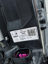 Load image into Gallery viewer, Frontscheinwerfer Seat Leon 5FB941007G Full LED Links Scheinwerfer Headlight SCH3273300633hc