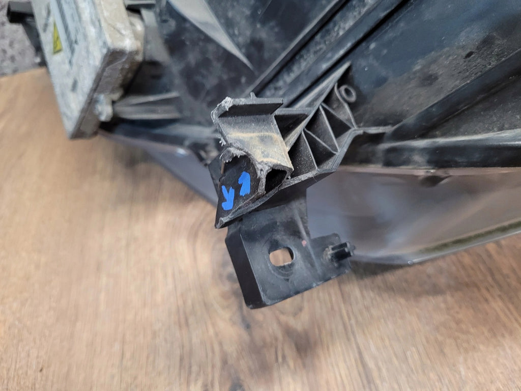 Frontscheinwerfer Opel Zafira B A 301214682 Xenon Ein Stück (Rechts oder Links) SCH3557432804rw