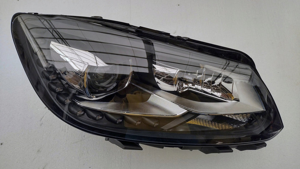 Frontscheinwerfer VW Touran 1T1941752G LED Rechts Scheinwerfer Headlight SCH9327246688qb
