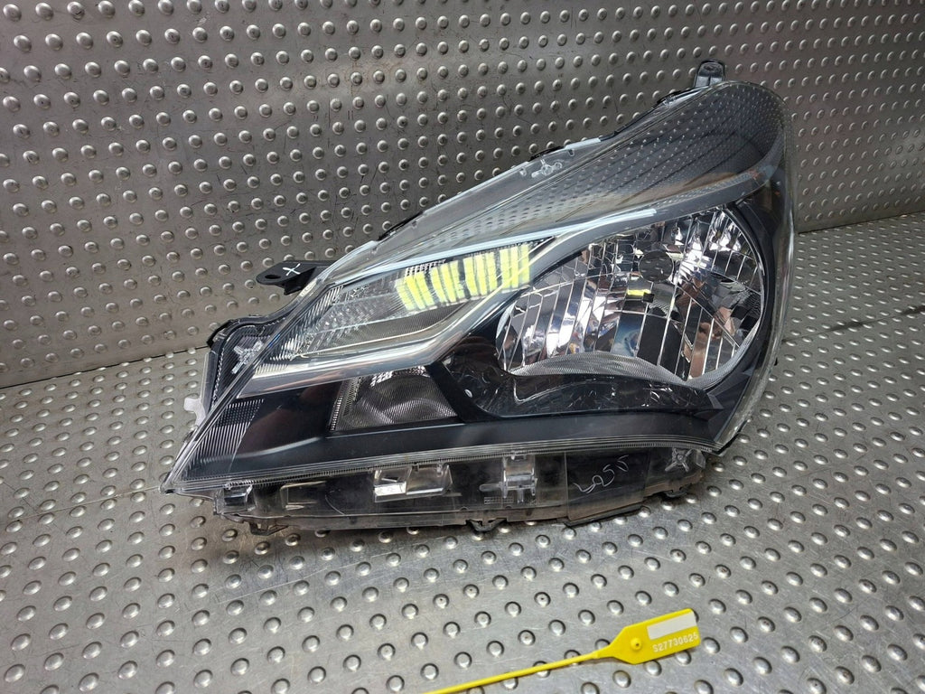 Frontscheinwerfer Toyota Yaris S27730625 Links Scheinwerfer Headlight SCH3101198751ii