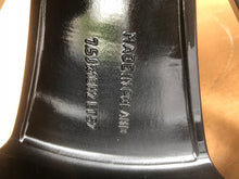 Laden Sie das Bild in den Galerie-Viewer, 1x Alufelge 18 Zoll 7.5" 5x112 52ET Glanz Schwarz A2464011800 Mercedes-Benz FEL2814390054ch