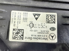 Laden Sie das Bild in den Galerie-Viewer, Frontscheinwerfer Mercedes-Benz W213 A2139067609 A2139067509 Rechts oder Links SCH6482242977im
