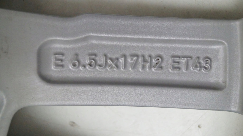 1x Alufelge 17 Zoll 6.5" 5x112 43ET 8Y060102581 Audi A3 Rim Wheel FEL1551528648yk