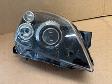 Laden Sie das Bild in den Galerie-Viewer, Frontscheinwerfer Opel Astra 1ZS008710-24 Xenon Rechts Scheinwerfer Headlight SCH9004768439kr
