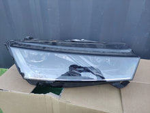 Laden Sie das Bild in den Galerie-Viewer, Frontscheinwerfer Skoda Octavia IV 5E4941016B LED Rechts Scheinwerfer Headlight SCH9084943523mu