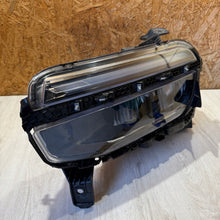 Load image into Gallery viewer, Frontscheinwerfer Jeep I 52218719 Links Scheinwerfer Headlight SCH4262819984zb