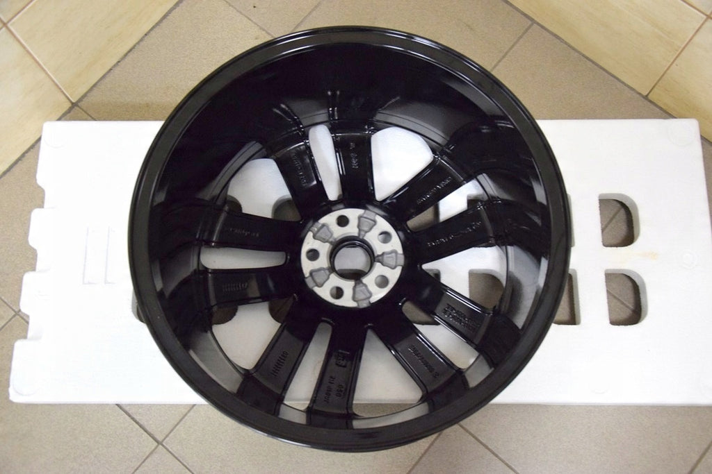 1x Alufelge 19 Zoll 8.5" 8x100 HK8M-1007-EA Jaguar F-Pace Rim Wheel