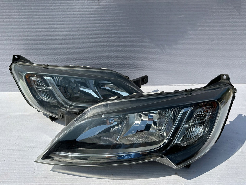 Frontscheinwerfer Fiat Ducato 1375101080 1375097080 Ein Satz Headlight SCH6765717340pk