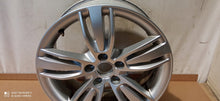 Load image into Gallery viewer, 1x Alufelge 17 Zoll 6.5&quot; 5x112 33ET Glanz Silber 8U0601025E Audi Q3 Rim Wheel