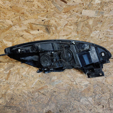 Laden Sie das Bild in den Galerie-Viewer, Frontscheinwerfer Renault Grand III Scenic 89906003 Links Scheinwerfer Headlight SCH4067222926hp