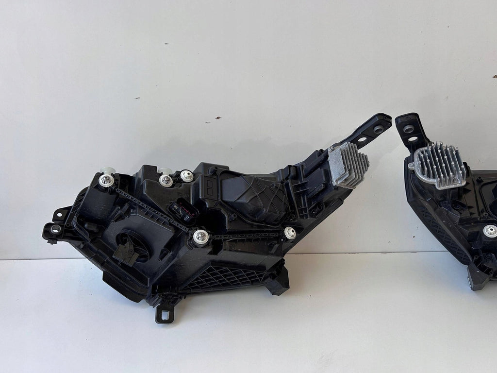 Frontscheinwerfer VW 1t3 1T3941035B 1T3941036B Ein Stück (Rechts oder Links) SCH4547840458zw